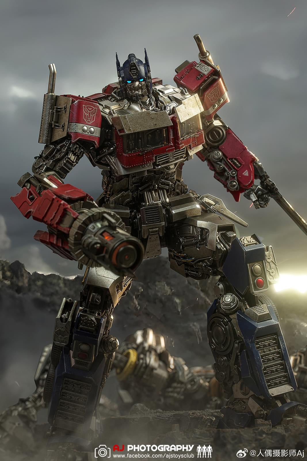 Pedido Figura DLX Optimus Prime - Transformers: Rise of the Beasts marca Threezero 3Z0432 (28.5 cm)