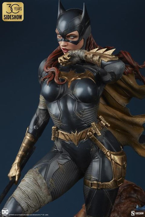 Preventa Estatua Batgirl - DC Comics marca Sideshow Collectibles Premium Format (55.29 cm)