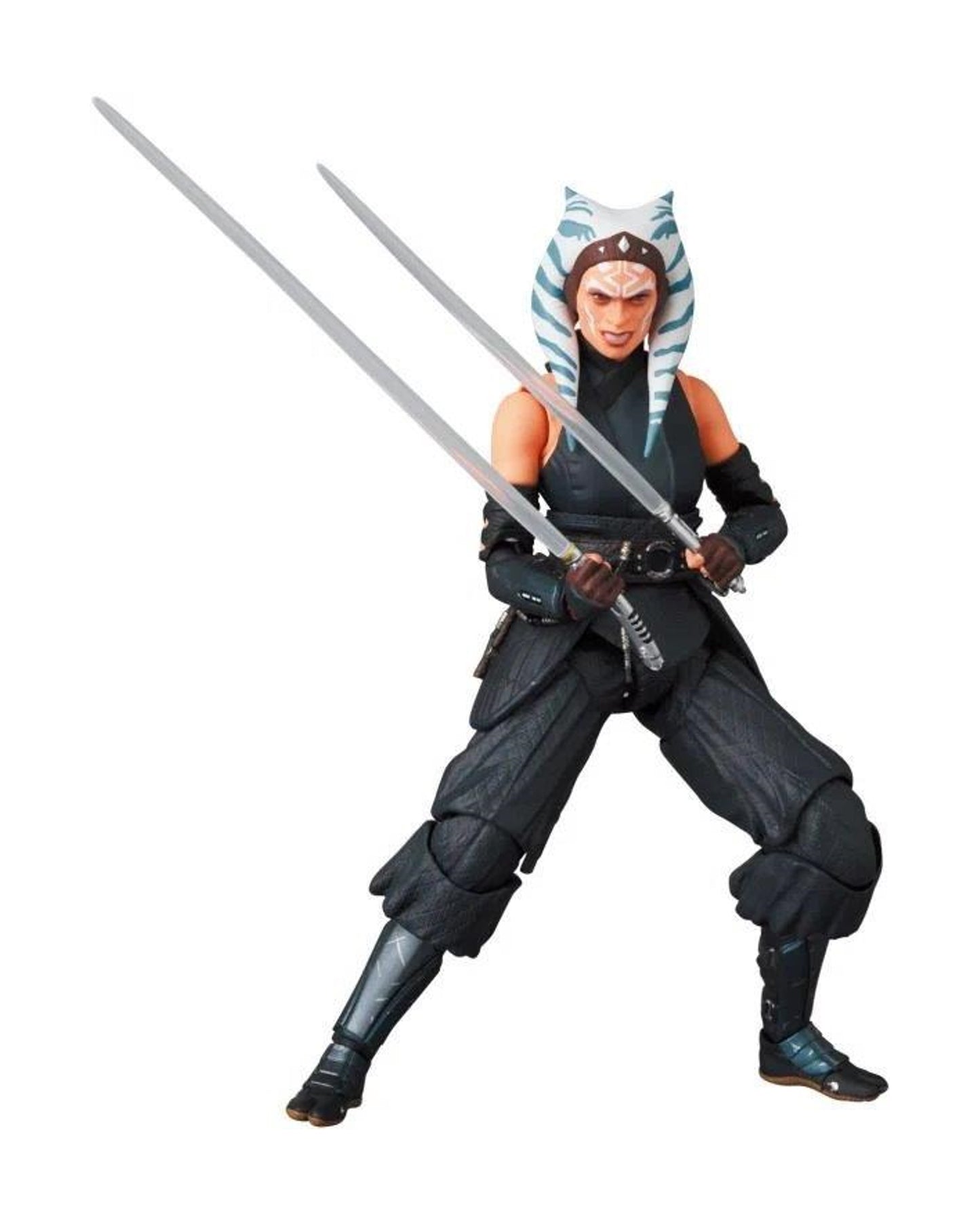 Pedido Figura Ahsoka Tano - The Mandalorian - MAFEX marca Medicom Toy No.210 escala pequeña 1/12