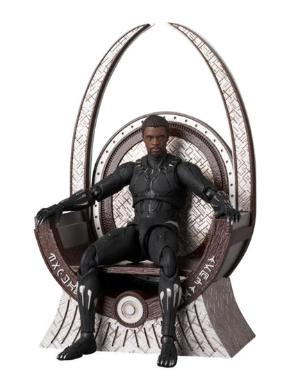 Preventa Figura Black Panther con Trono (version 1.5) - Marvel Infinity Saga - MAFEX marca Medicom Toy No.230 escala pequeña 1/12