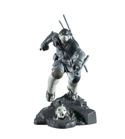 Pedido Estatua The Last Ronin (Black & White Variant) - Teenage Mutant Ninja Turtles: The Last Ronin Gallery - marca Diamond Select Toys escala 1/7