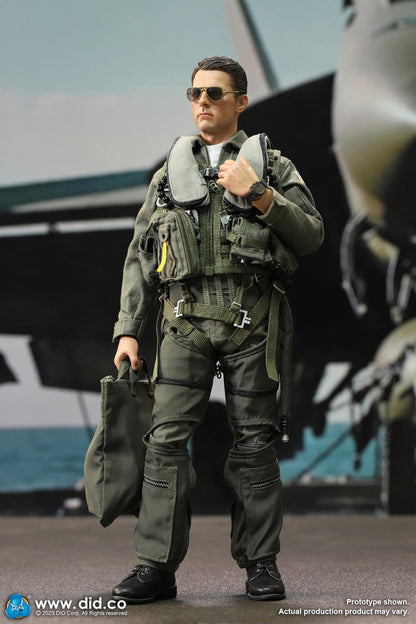 Pedido Figura Captain Mitchell - The US Navy Fighter Weapons School Instructor F/A-18E Pilot marca DID MA80170 escala 1/6