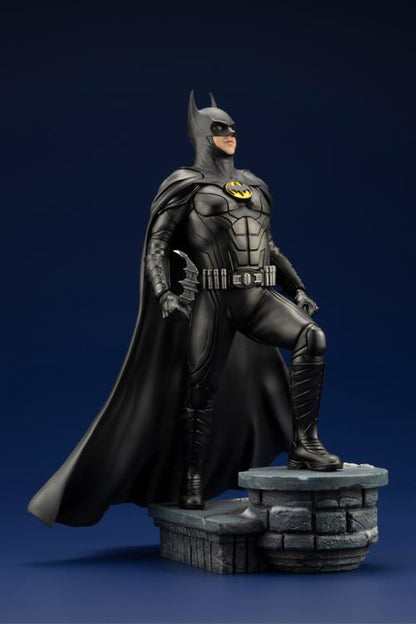 Preventa Estatua Batman - The Flash (2023) - ArtFX marca Kotobukiya escala 1/6