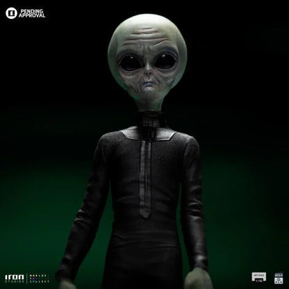 Preventa Estatua Alien (Grey) (Limited Edition) - I Want to Believe - marca Iron Studios escala de arte 1/10