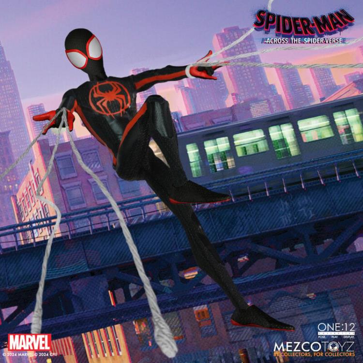 Preventa Figura Miles Morales - Spider-Man: Across the Spider-Verse - One:12 Collective marca Mezco Toyz 76631 escala pequeña 1/12