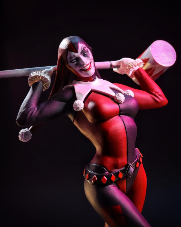 Pedido Estatua Red, White & Black Harley Quinn (Stjepan Šejić version) (Edición Limitada) (Resina) - DC Comics marca McFarlane Toys x DC Direct escala 1/10