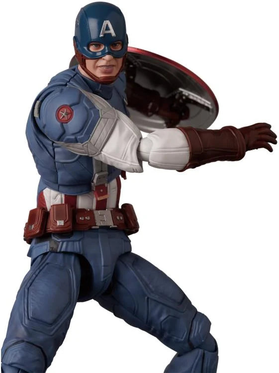 Preventa Figura Capitán América (Classic Suit) - Captain America: The Winter Soldier - MAFEX marca Medicom Toy No.220 escala pequeña 1/12