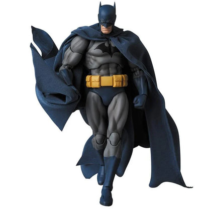 Preventa Figura Batman - Batman: Hush - DC Comics MAFEX marca Medicom Toy No.105 escala pequeña 1/12 (relanzamiento)