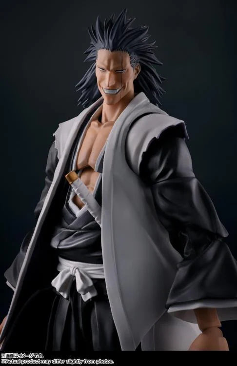 Pedido Figura Kenpachi Zaraki - Bleach: Thousand-Year Blood War - S.H.Figuarts marca Bandai Spirits escala pequeña 1/12