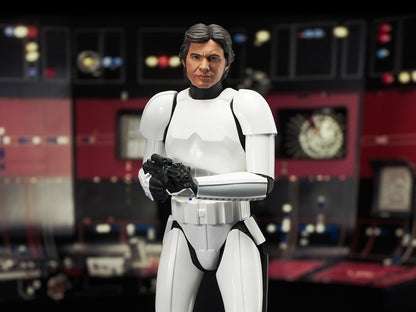 Pedido Estatua Milestones Han Solo (Stormtrooper Disguise) (Edición limitada) (Resina) - Star Wars: A New Hope - Premier Collection marca Diamond Select Toys escala 1/6