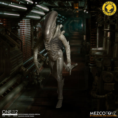 Pedido Figura Alien - Xenomorph Concept Edition Exclusive - One:12 Collective marca Mezco Toyz 76106 escala pequeña 1/12