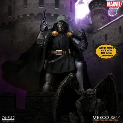 Pedido Figura Doctor Doom - One:12 Collective marca Mezco Toyz 77272 escala pequeña 1/12