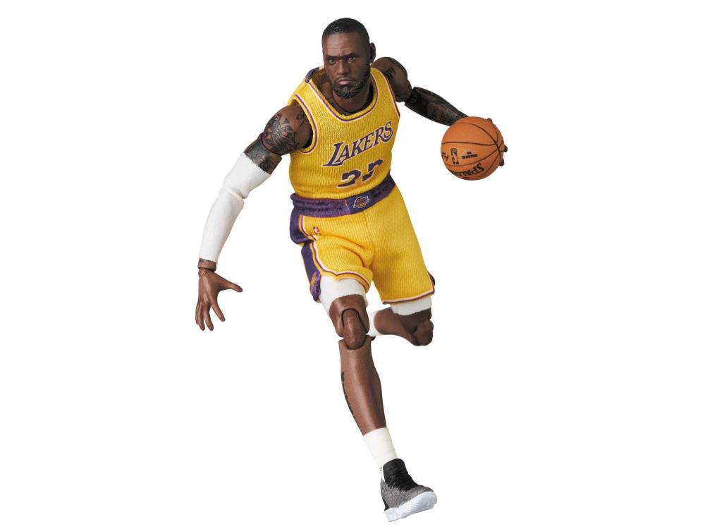 Pedido Figura LeBron James - MAFEX marca Medicom Toy No.127 escala pequeña 1/12