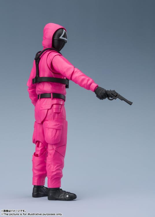 Pedido Figura Masked Soldier - Squid Game - S.H.Figuarts marca Bandai Spirits escala pequeña 1/12