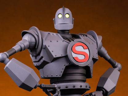 Pedido Figura Robot Iron Giant marca Mondo (31.75 cm)