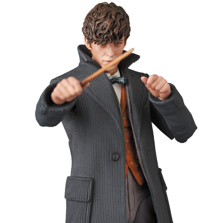 Pedido Figura Newt Scamander - Fantastic Beasts - MAFEX marca Medicom Toy No.097 escala pequeña 1/12