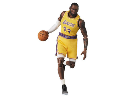 Pedido Figura LeBron James - MAFEX marca Medicom Toy No.127 escala pequeña 1/12