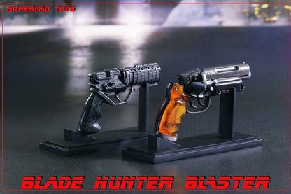 Pedido Accesorio Pistolas Hunter D y K (2 versiones) marca Supermad Toys escala 1/6