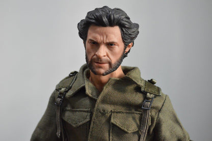 Figura Wolfman con Uniforme Militar marca EM Custom Studios escala 1/6