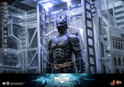 Preventa Figura Batman Armory con Bruce Wayne - The Dark Knight Rises marca Hot Toys MMS702 escala 1/6