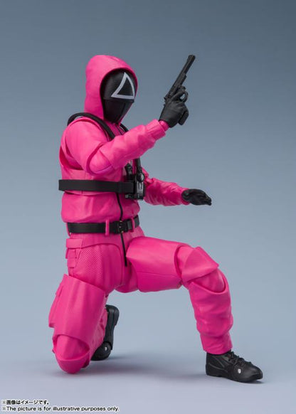 Pedido Figura Masked Soldier - Squid Game - S.H.Figuarts marca Bandai Spirits escala pequeña 1/12