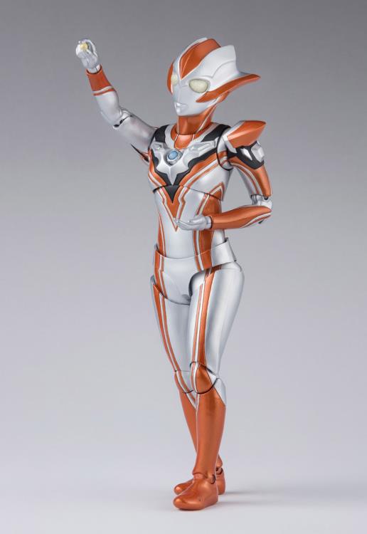 Pedido Figura Ultrawoman Grigio (Exclusive) - Ultraman - S.H.Figuarts marca Bandai Spirits escala pequeña 1/12