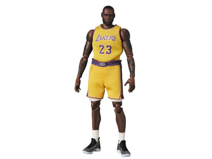 Pedido Figura LeBron James - MAFEX marca Medicom Toy No.127 escala pequeña 1/12