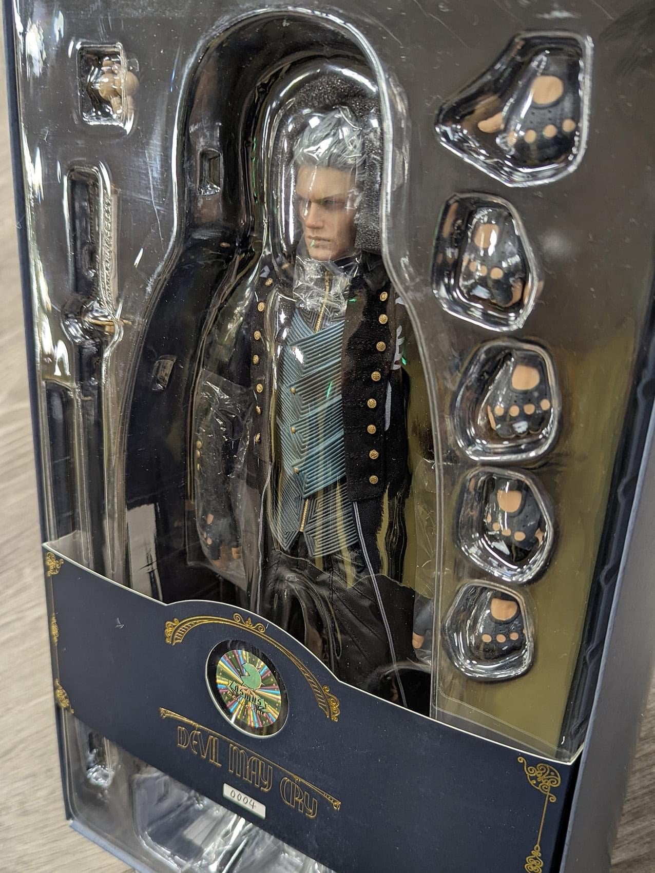 Pedido Figura Vergil - Devil May Cry V (DMC V) - Luxury Edition marca Asmus Toys DMC500LUX escala 1/6