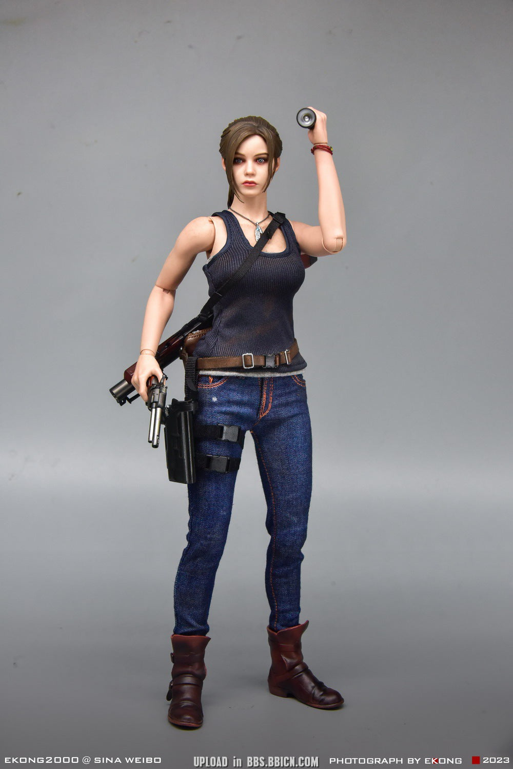 Pedido Figura Claire Redfield - Resident Evil 2 marca Damtoys DMS031 escala 1/6