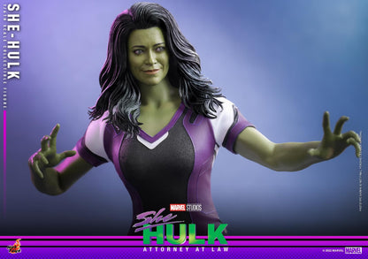 Preventa Figura She-Hulk marca Hot Toys TMS093 escala 1/6