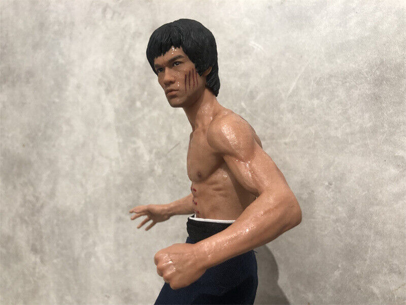 Pedido Estatua Bruce Lee - 77th Enter The Dragon marca CHINA.X-H CX-H 01 escala de arte 1/6