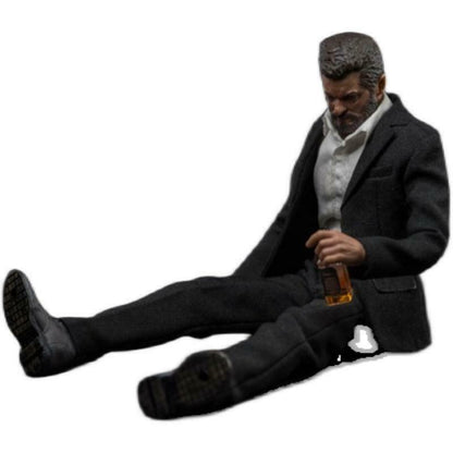 Pedido Figura Logan traje negro marca Nota Studio escala pequeña 1/12